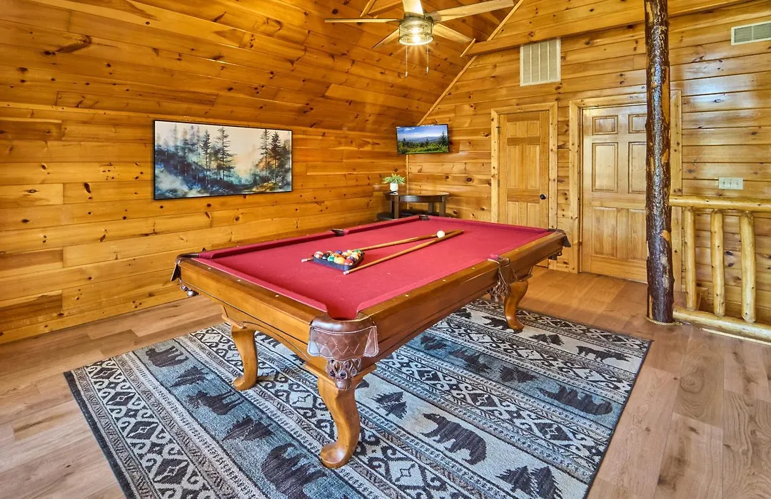 Theater Hot Tub Sauna Game Room-1