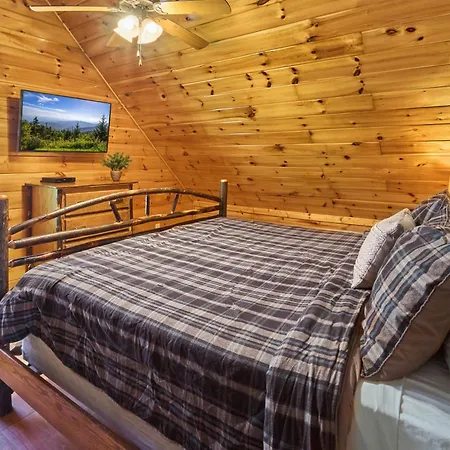 Theater Hot Tub Sauna Game Room-3